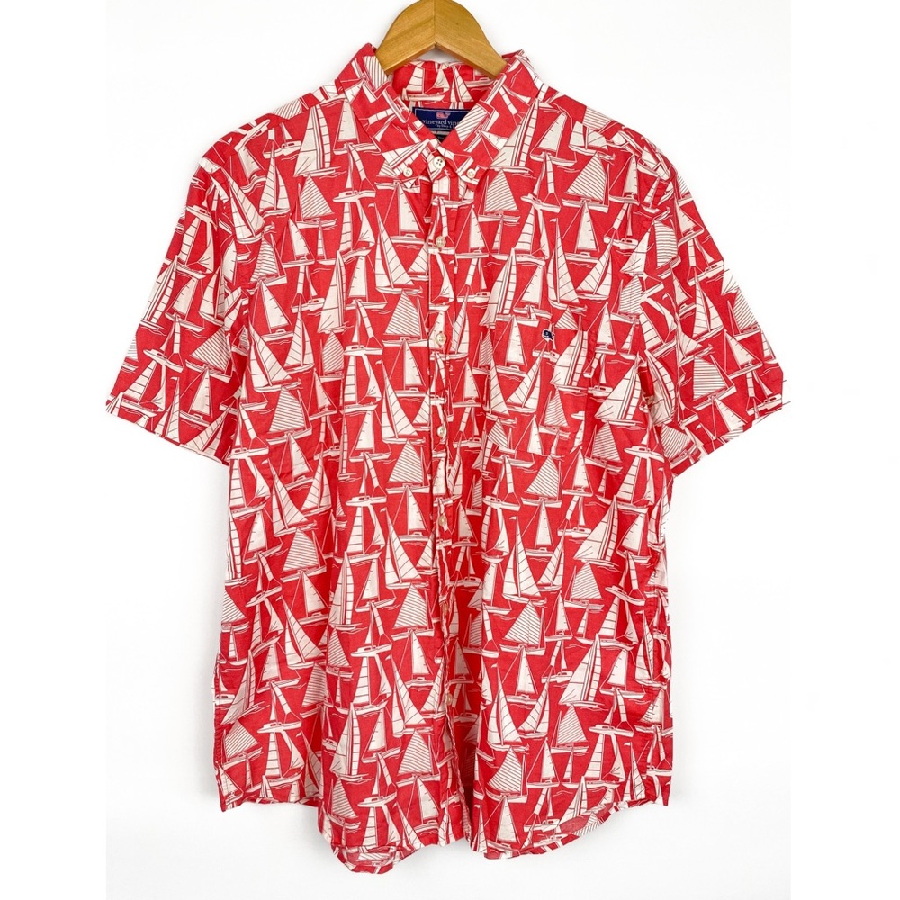 Vineyard Vines Mens Tucker Shirt XL Red Sailboat Print Slim Fit Cotton Button Up